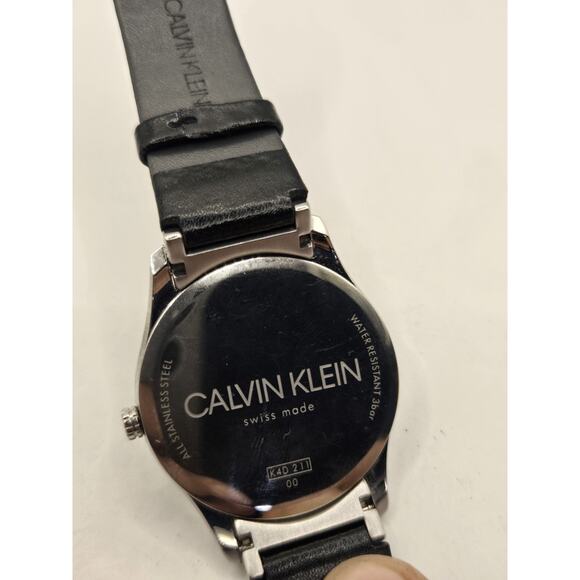 Calvin Klein Classic Black/Leather 38mm Men's Watch. K4D211CY. Excellent - Picture 4 of 7